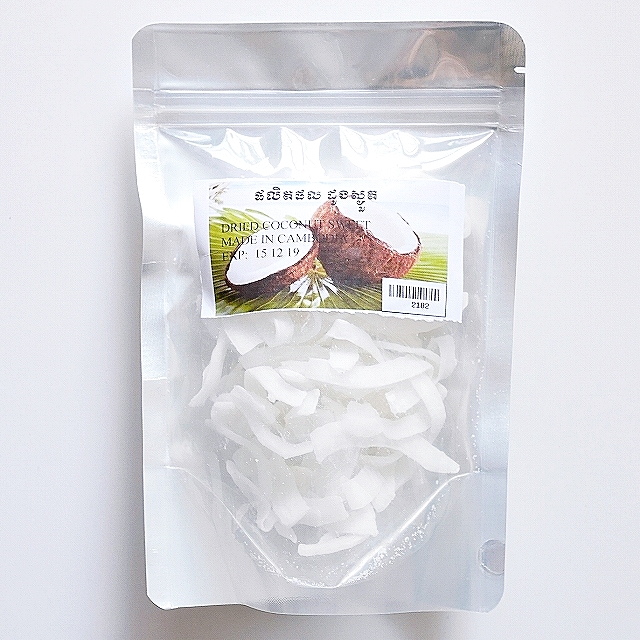 ドライココナッツ ココナッツチップス DRIED COCONUT SWEET メイドインカンボジア CAMBODIA