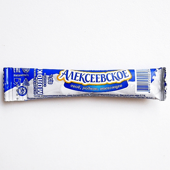 スティックコンデンスミルク　練乳　Молоко АЛЕКСЕЕВСКОЕ　8.5%　7g