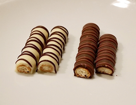 MADE IN GUAM メイドイングアム 黒ごまビスケット ダーク＆ホワイトチョコレートの口コミ
