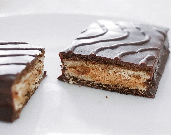 アリョンカ　チョココーティングスポンジケーキ　ゆで練乳味　５個入りの口コミ