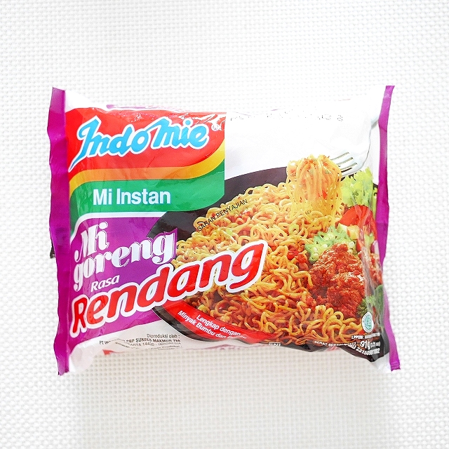 Indomie Mi goreng Rendang　インドミー　インスタントミーゴレン　ルンダン味の口コミ