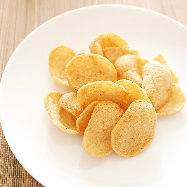 MANORA FRIED SHRIMP CHIPS　マノーラ　フライドシュリンプチップス　えびせん　32gの口コミ