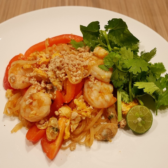 Lobo Pad Thai Stir-Fry Sauce　ロボ　パッタイの素　パッタイソース　パッタイペースト　120gの口コミ