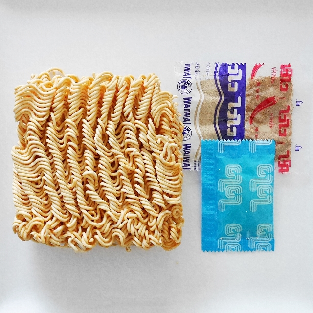 ワイワイ　インスタントラーメン　インスタント麺　オリエンタルスタイル　Wai Wai Oriental Styleの口コミ