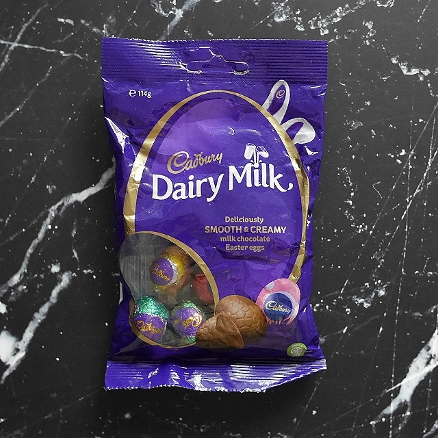 Cadbury　キャドバリー　デイリーミルクチョコレート　スムース＆クリーミー　イースターエッグ　114gの口コミ