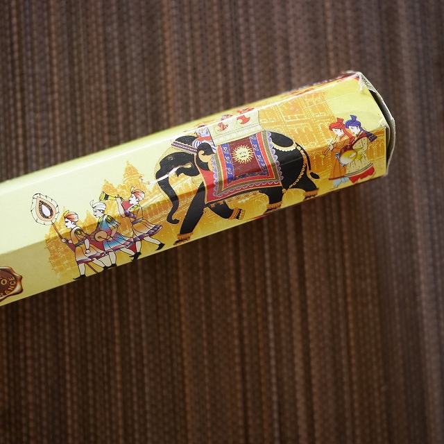 Hari Darshan Sandal Incense Sticks　ハリダルシャン　サンダルウッド　お香の口コミ