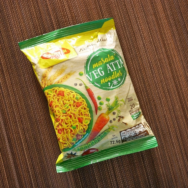 Maggi masala VEG ATTA noodles　マギー　マサラ　ベジアタヌードルの口コミ