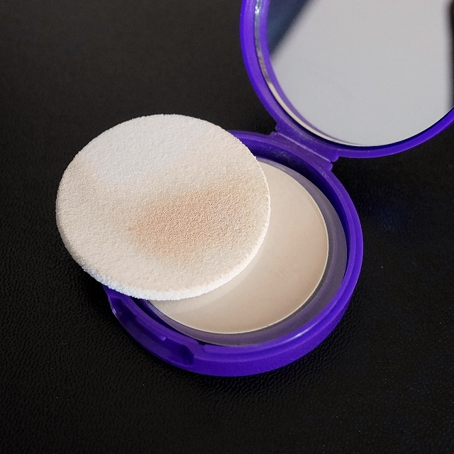 シーチャン　トランスルーセントコンパクトパウダー　SRICHAND TRANSLUCENT COMPACT 4.5gの口コミ