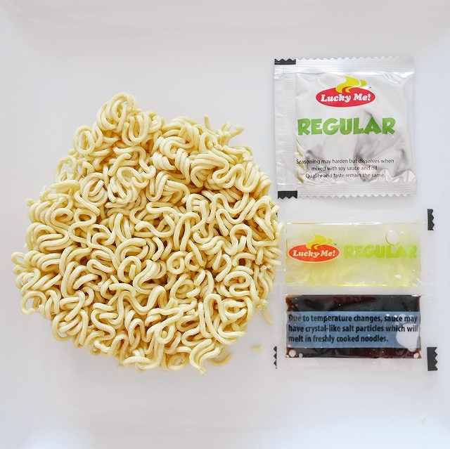 ラッキーミー　パンシットカントン　カラマンシー味　インスタント焼きそば　Lucky Me! PANCIT CANTON の口コミ