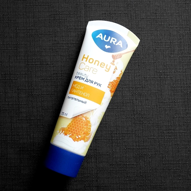 オーラ　ハニーケア　ビューティーハンドクリーム　AURA Honey Care beauty КРЕМ ДЛЯ РУКの口コミ