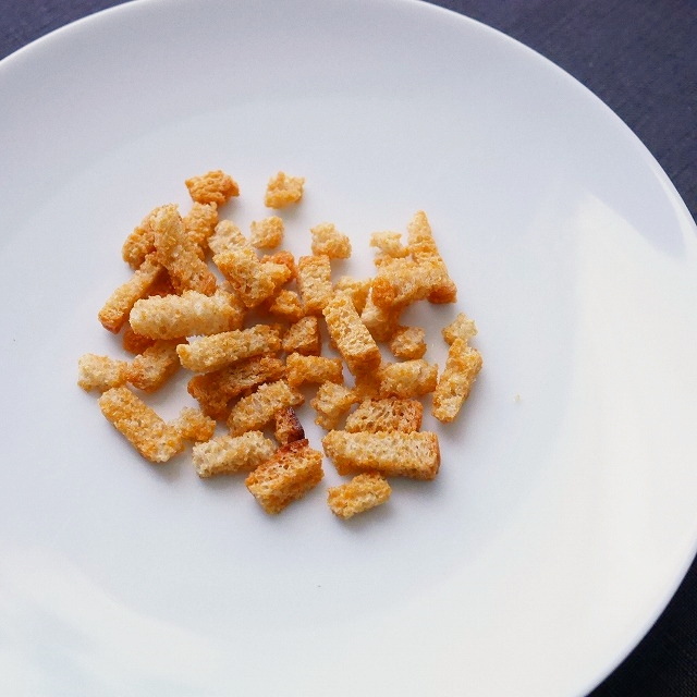 キリエシキ　キリエシュキ　カニ味　40g　КИРИЕШКИ сухарики со вкусом крабаの口コミ