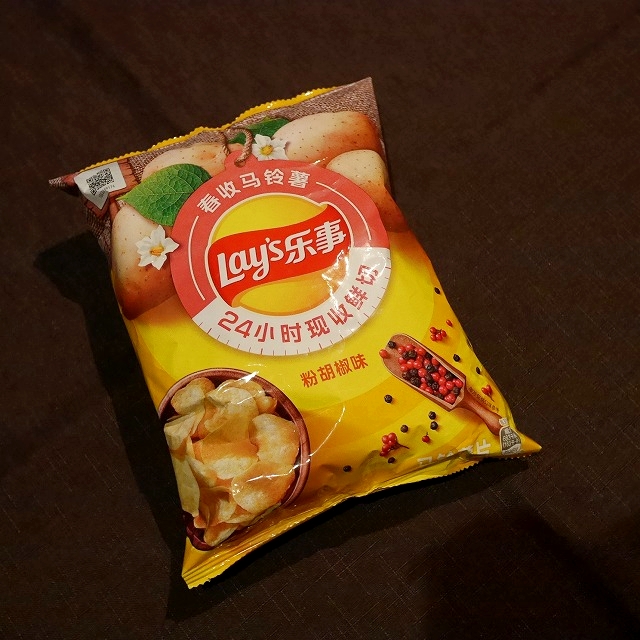 レイズ　ポテトチップス　粉胡椒味　ピンクペッパー味　Lay's乐事　春收马铃薯　60gの口コミ