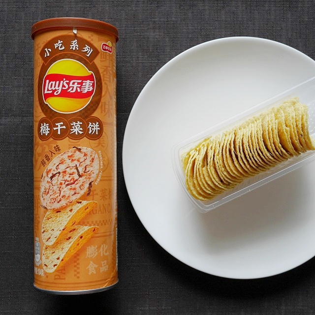 レイズ　ポテトチップス　小吃系列　Lay's乐事　梅干菜饼　梅干菜餅　104gの口コミ