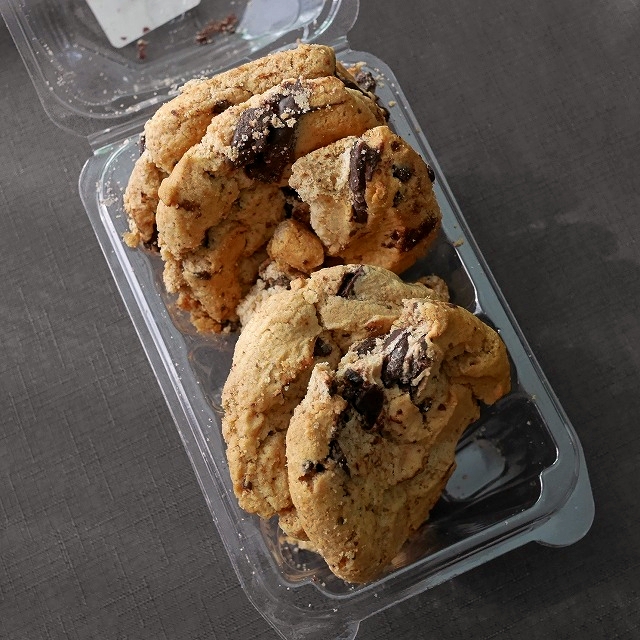 ウールワースベーカリー　チョコレートチャンククッキー　５枚入り　WOOLWORTHS BAKERYの口コミ