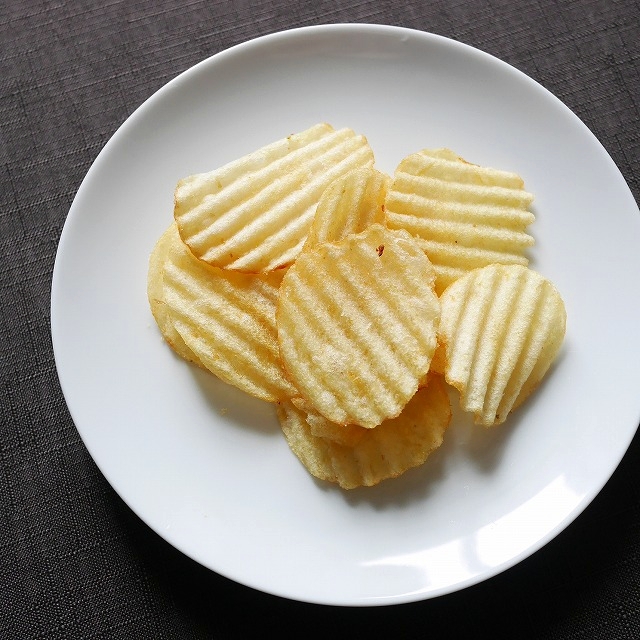 スミス　ソルト＆ビネガー　ポテトチップス　SMITH'S Salt & Vinegarの口コミ