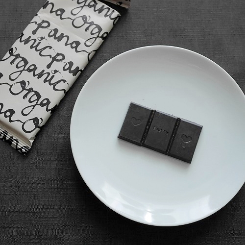 パナオーガニック　アーモンドラズベリーチョコレート　PANA ORGANIC Almond Raspberryの口コミ