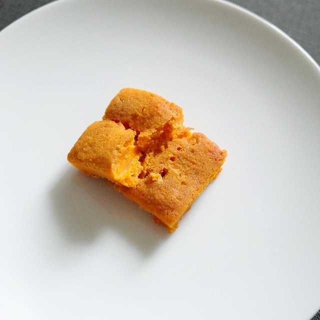 マーケットO　マーケットオー　ブラウニー　チェダー&カマンベール味　12個　Cheese MarketＯ BROWNIEの口コミ