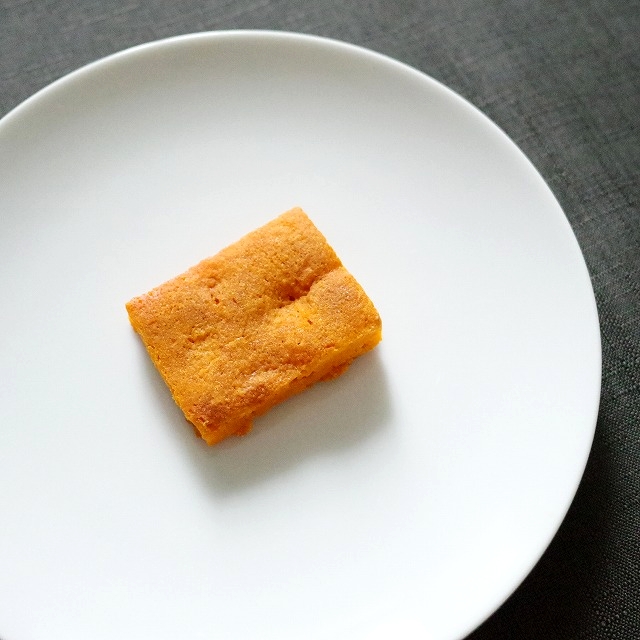 マーケットO　マーケットオー　ブラウニー　チェダー&カマンベール味　12個　Cheese MarketＯ BROWNIEの口コミ