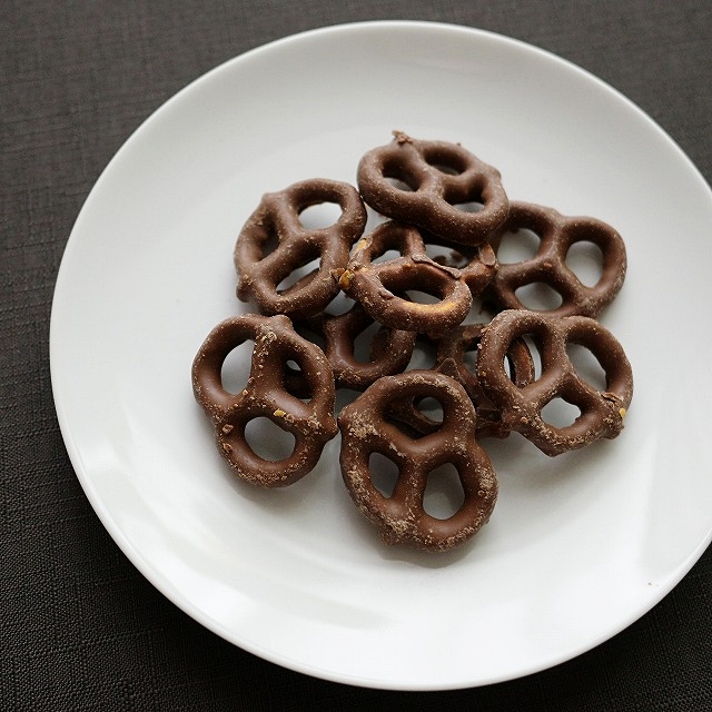 ピーコック　スイートチョコプレッツェル　スイート＆ソルティ　PEACOCK SWEET CHOCO PRETZELSの口コミ
