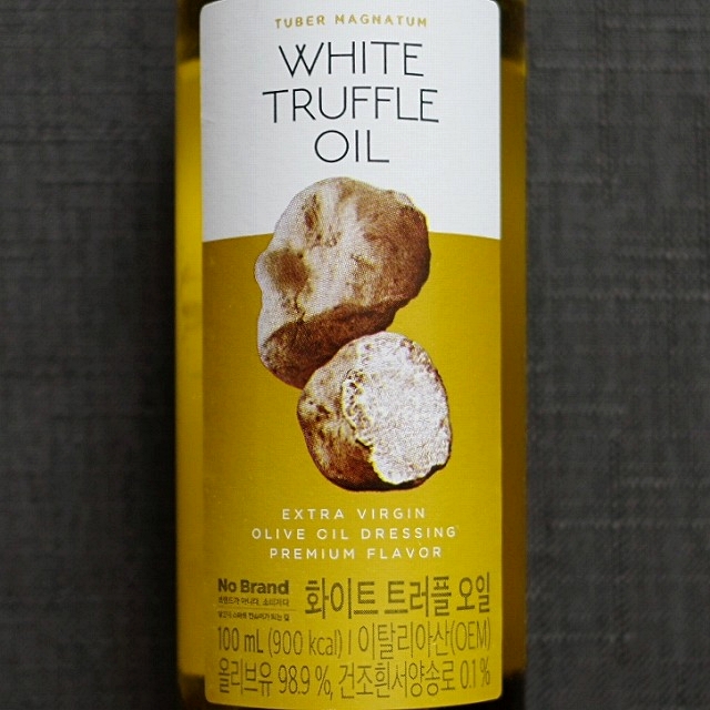 No Brand　ホワイトトリュフオイル　100ml　TUBER MAGNATUM WHITE TRUFFLE OILの口コミ